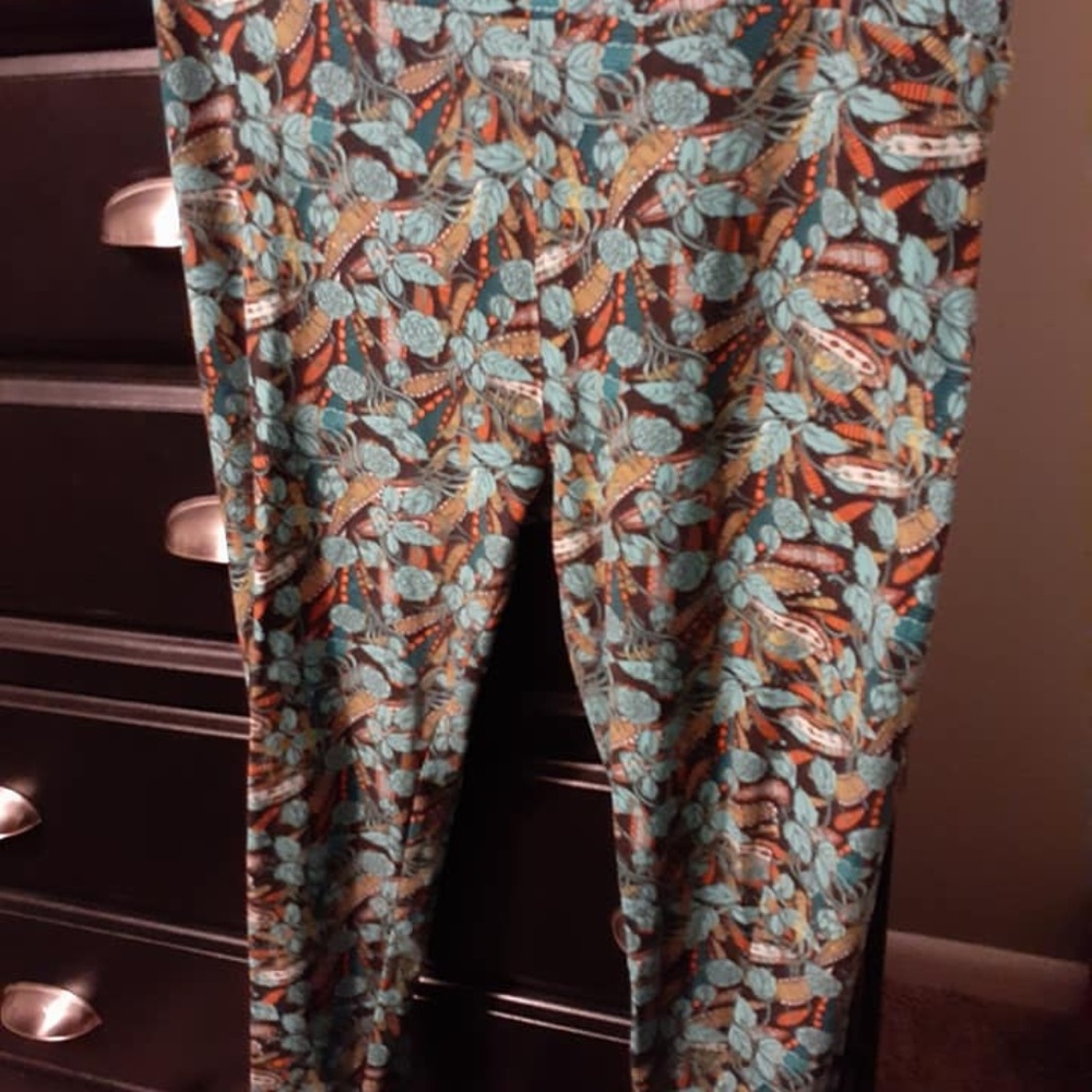 LuLaRoe leggings